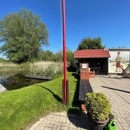 Schoener Ferienbungalow Umgeben Von Natur Und Nicht Weit Zur Ostsee Neubukow Zewnętrze zdjęcie
